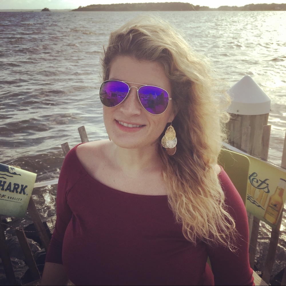 Meet your Posher, Catie